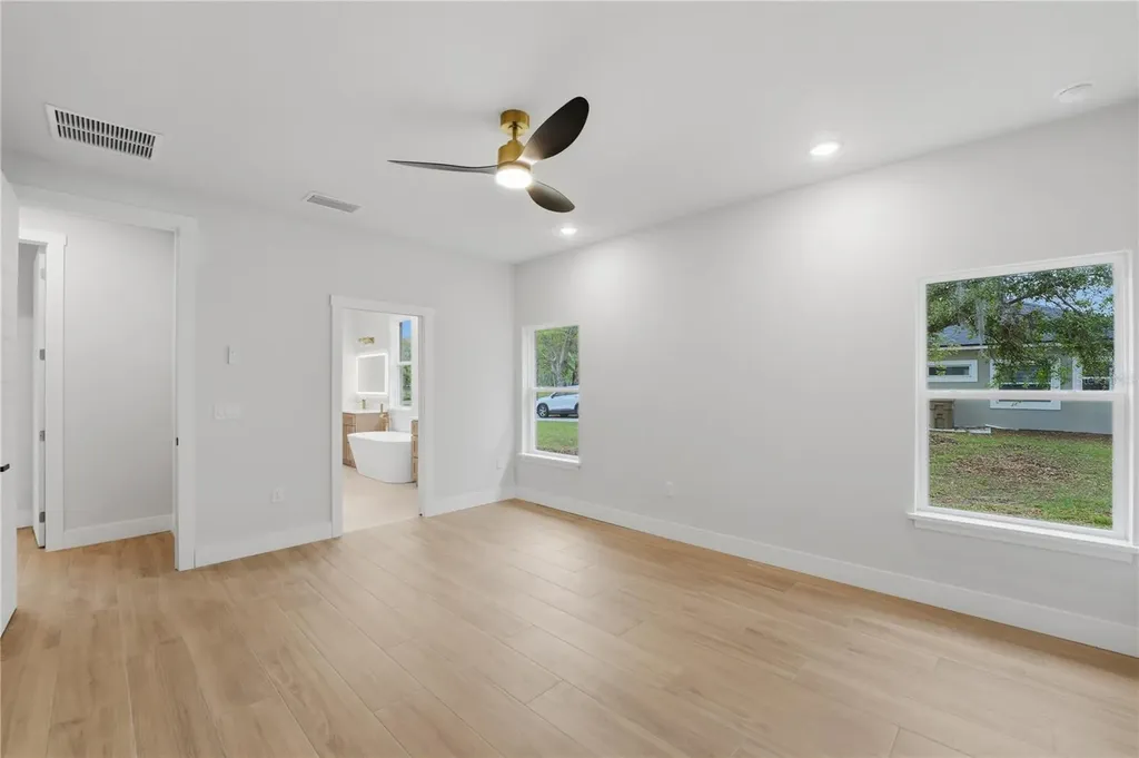1516 Pine Island Road Kissimmee FL 34744