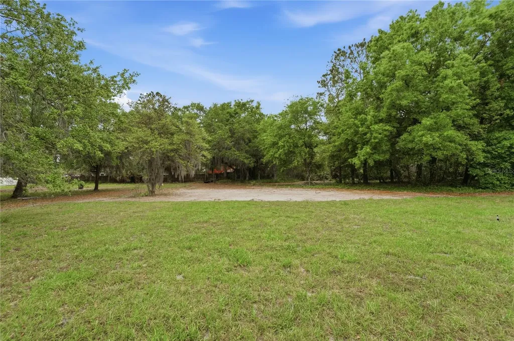 1516 Pine Island Road Kissimmee FL 34744