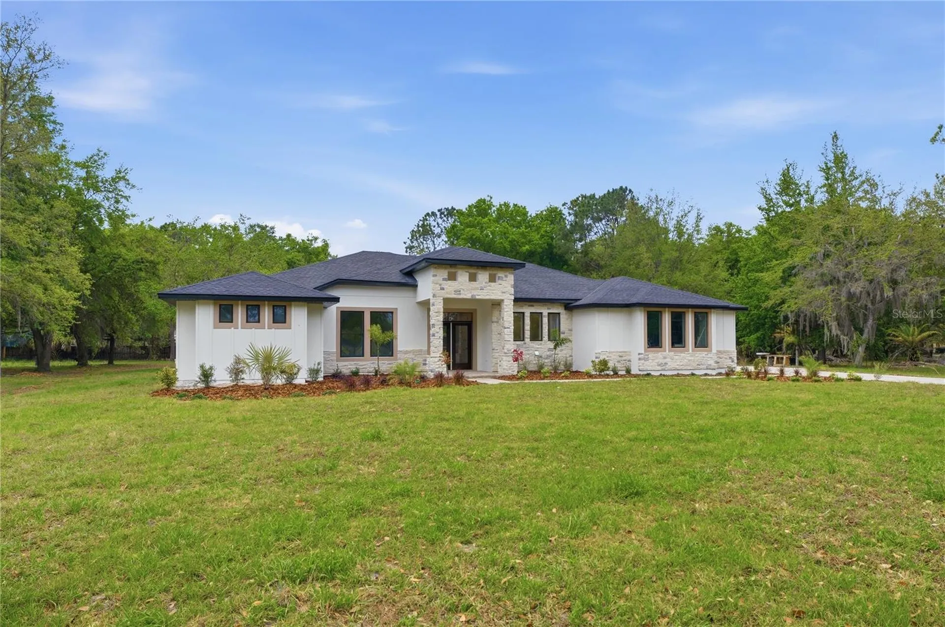 1516 Pine Island Road Kissimmee FL 34744