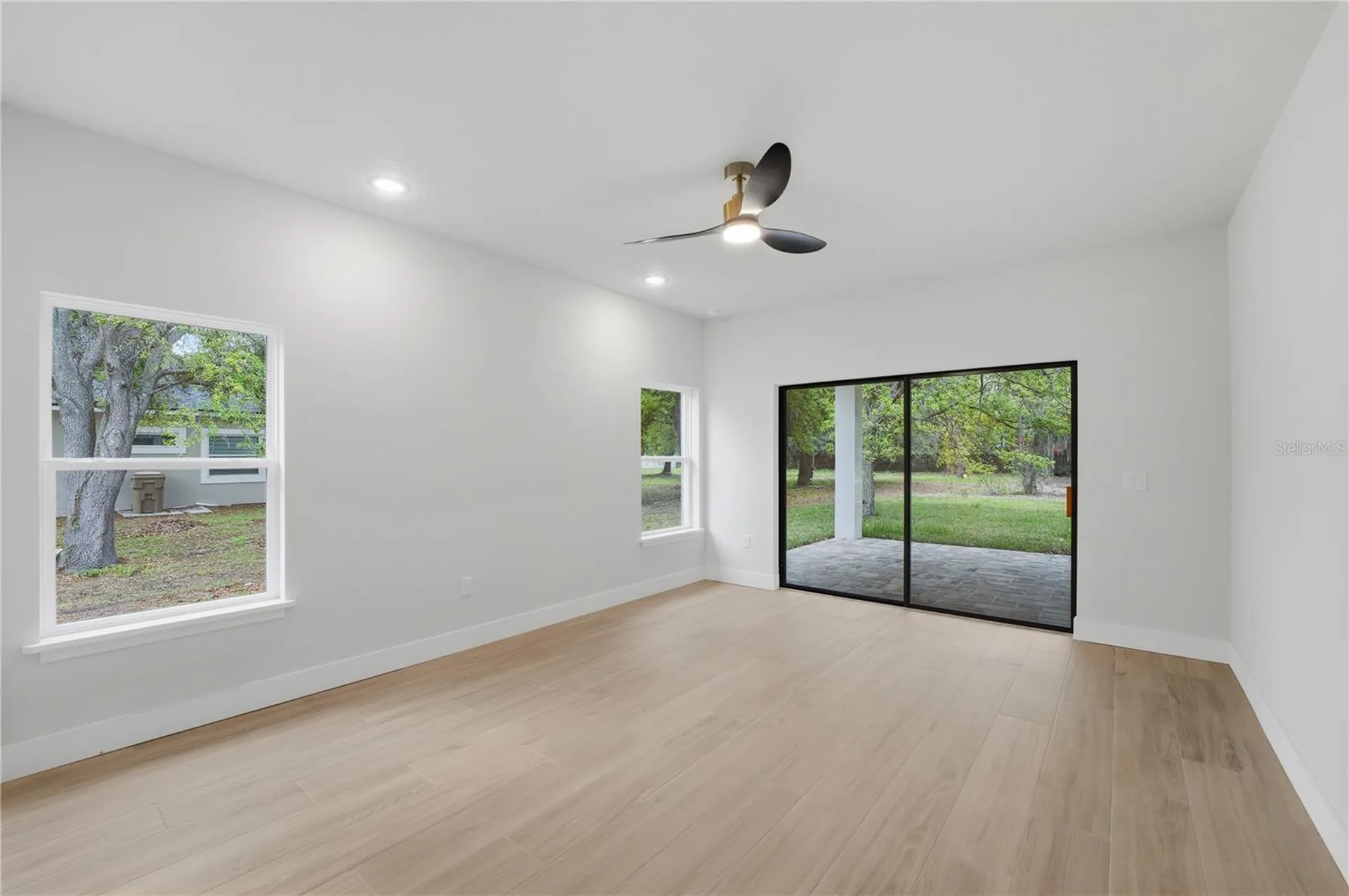 1516 Pine Island Road Kissimmee FL 34744
