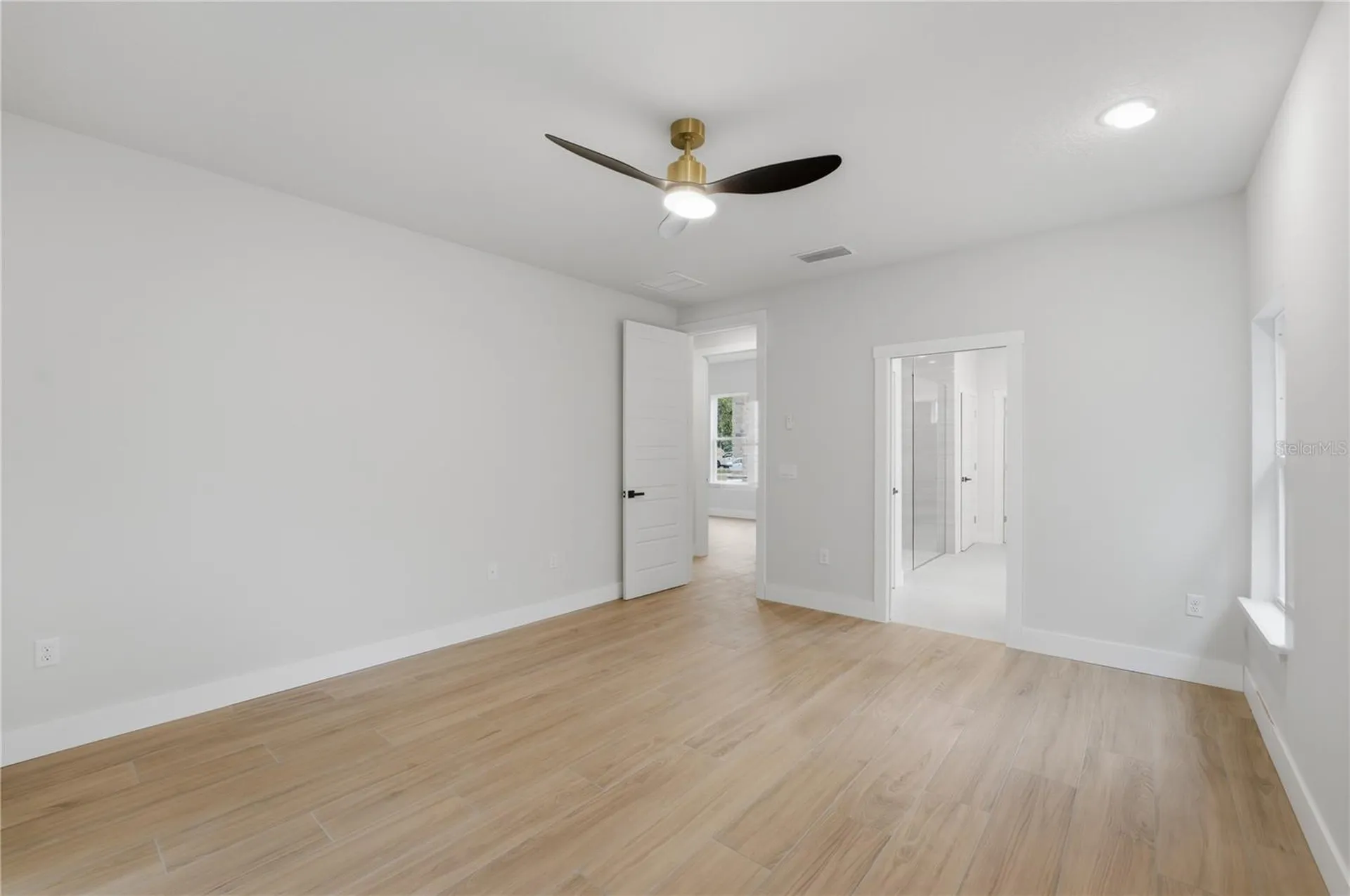 1516 Pine Island Road Kissimmee FL 34744