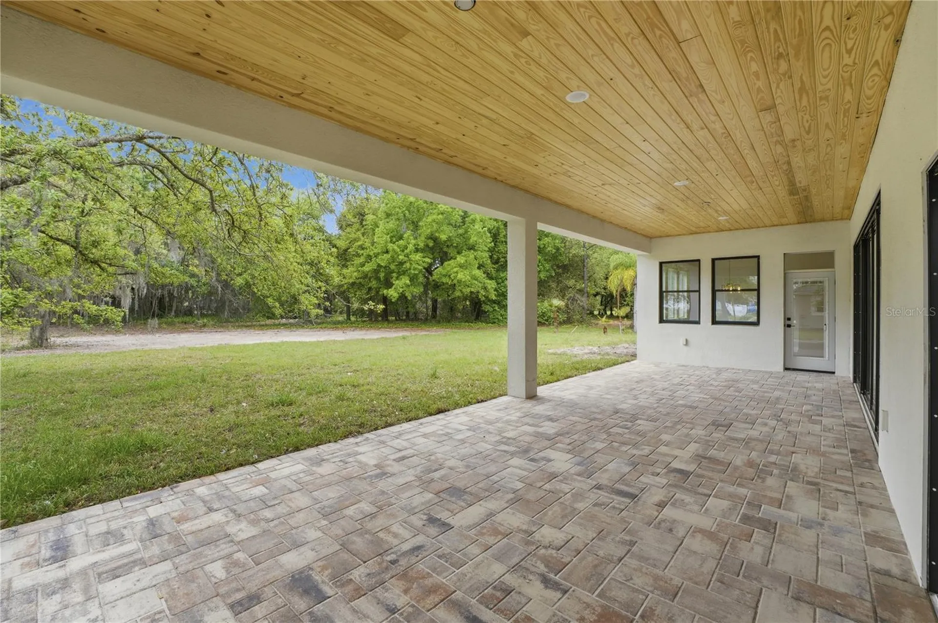 1516 Pine Island Road Kissimmee FL 34744