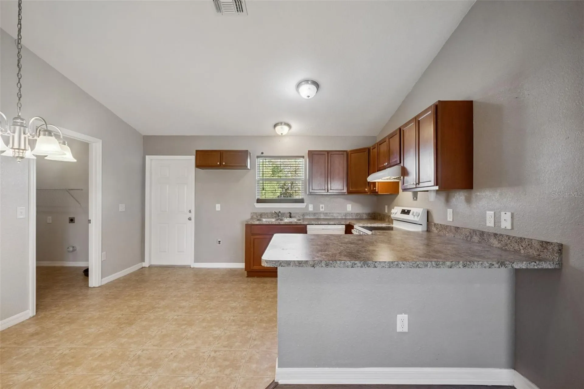 7 Willow Run Ocala FL 34472