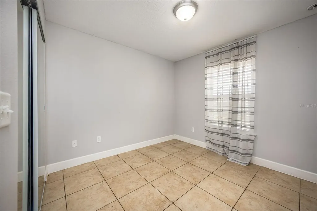25558 NW 8th Road Newberry FL 32669