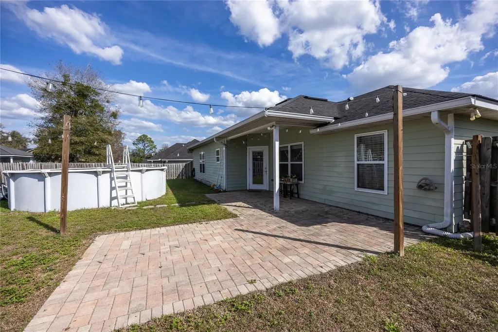 25558 NW 8th Road Newberry FL 32669