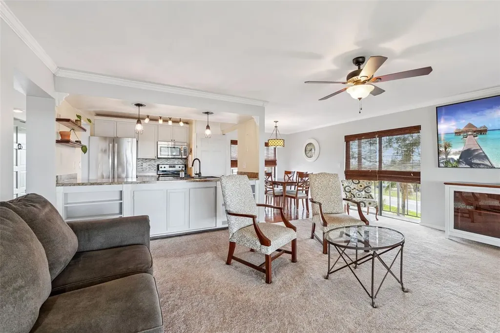 210 La Casa Lake Wales FL 33898