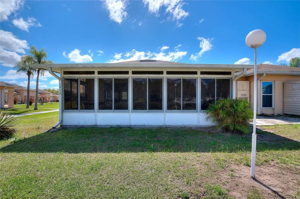 1919 Club Circle Lake Wales FL 33854