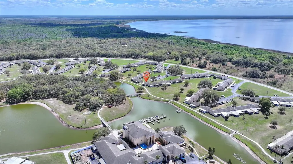 1919 Club Circle Lake Wales FL 33854