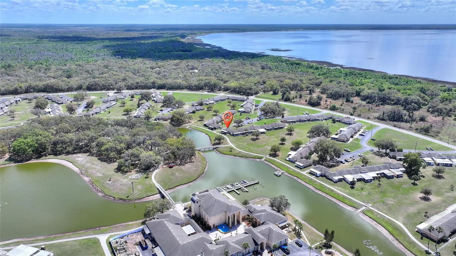 1919 Club Circle Lake Wales FL 33854