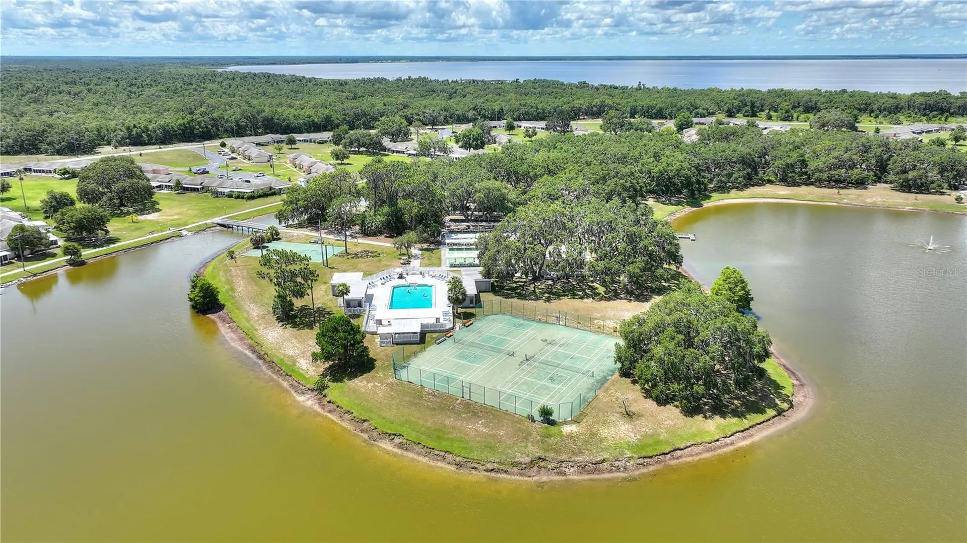 1919 Club Circle Lake Wales FL 33854