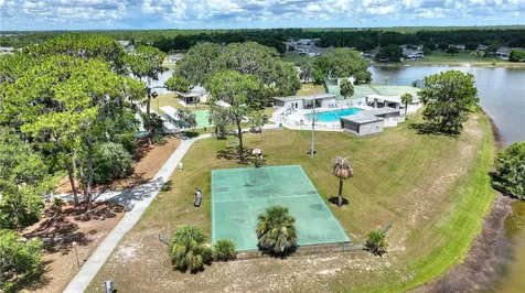 1919 Club Circle Lake Wales FL 33854
