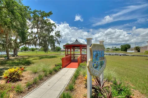 1919 Club Circle Lake Wales FL 33854