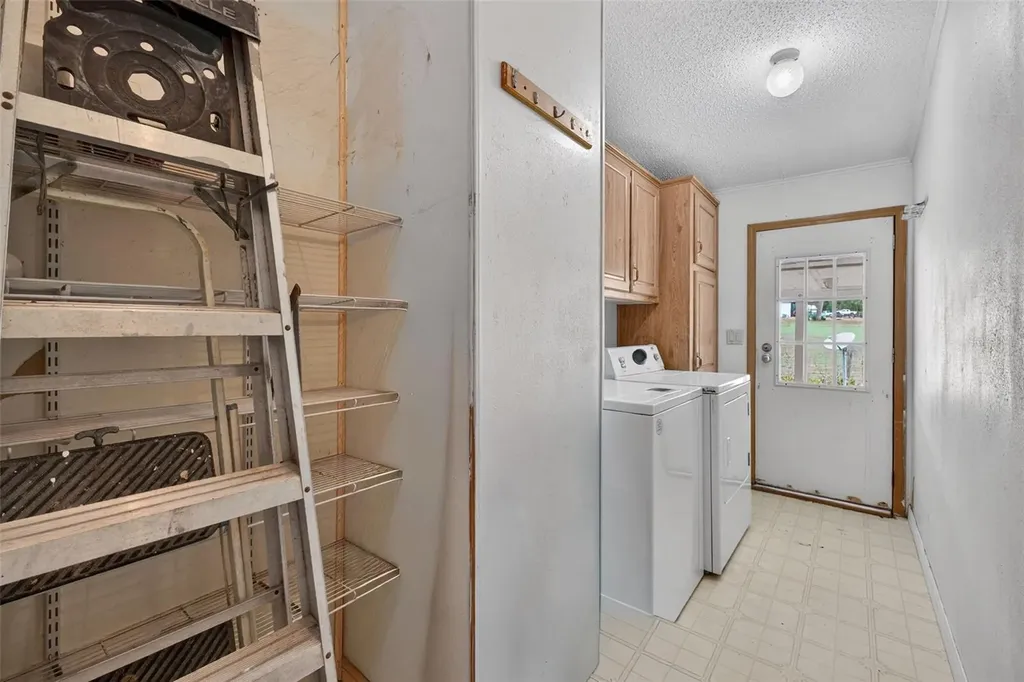 37043 Trilby Road Dade City FL 33523