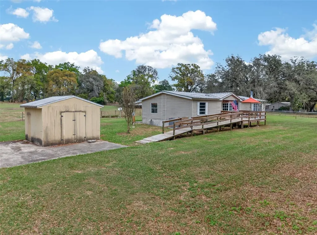 37043 Trilby Road Dade City FL 33523
