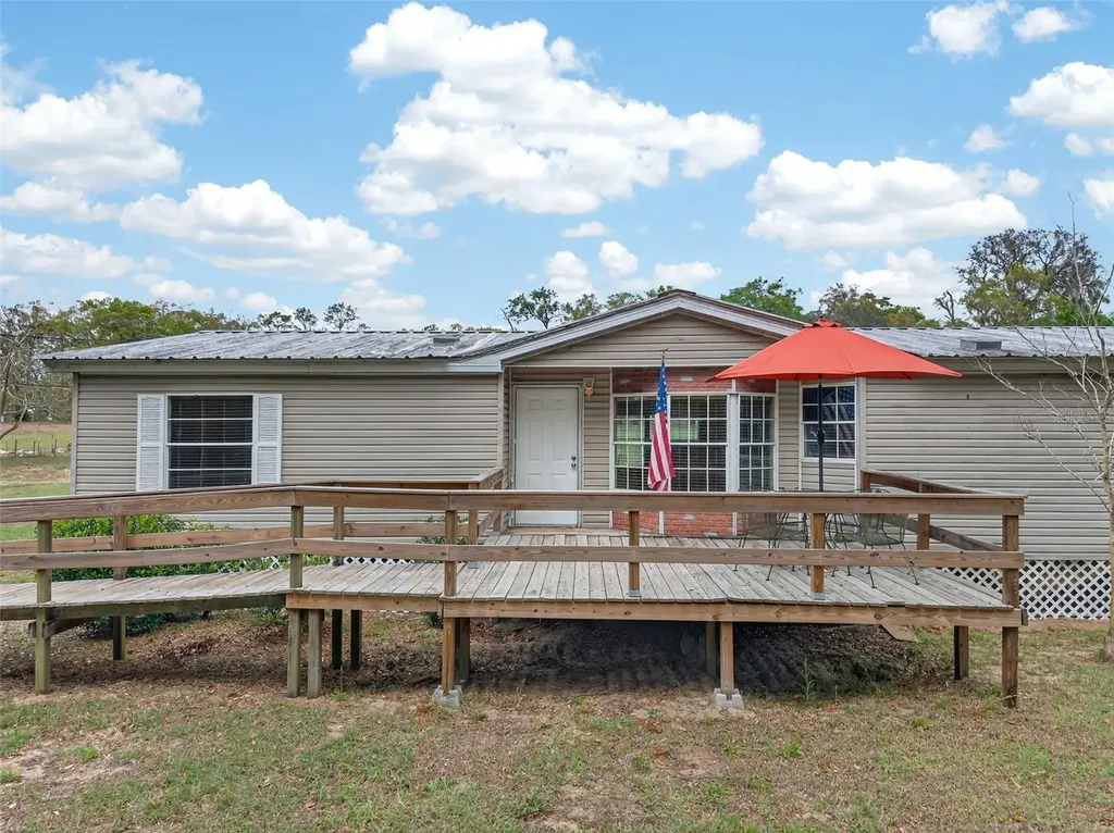 37043 Trilby Road Dade City FL 33523