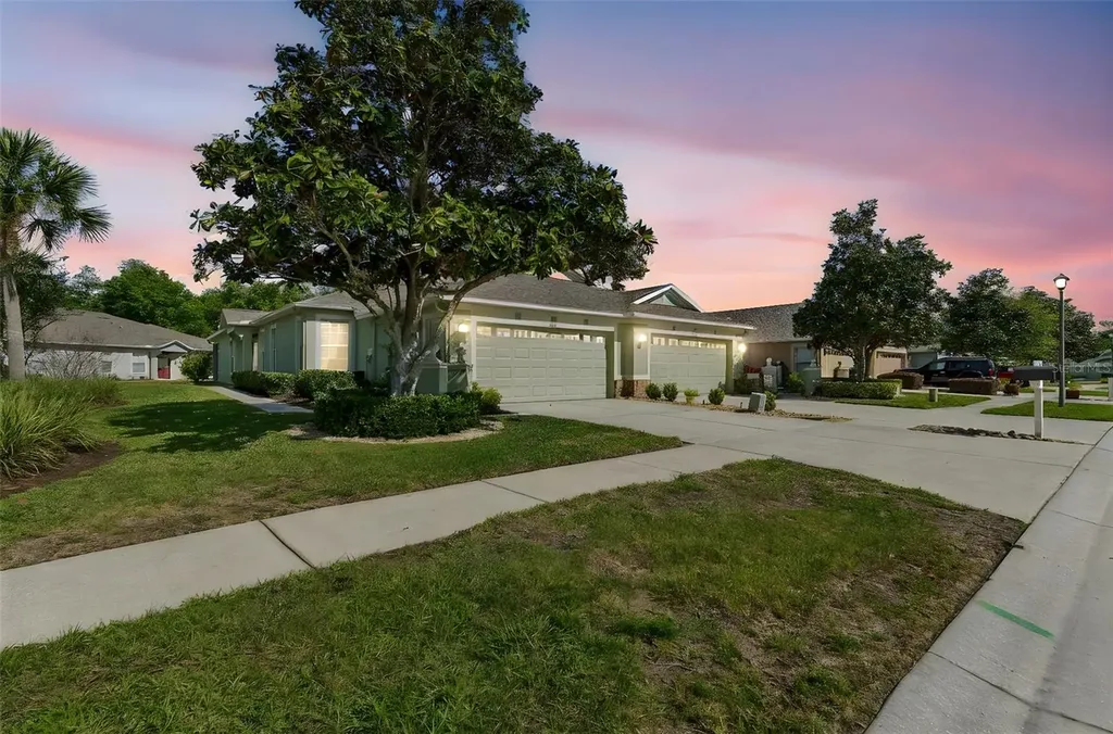 7533 Deer Path Lane Land O Lakes FL 34637