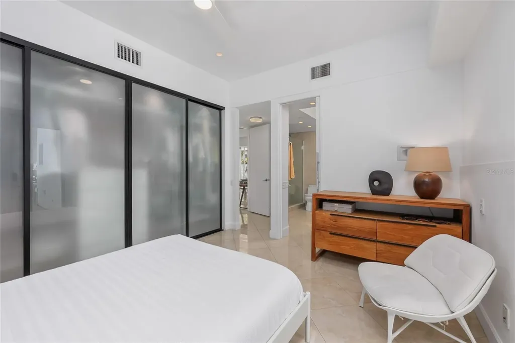 4223 W Cleveland Street Tampa FL 33609