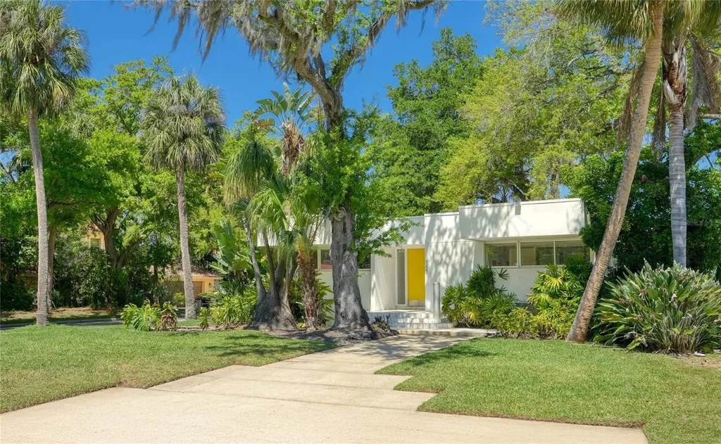 4223 W Cleveland Street Tampa FL 33609