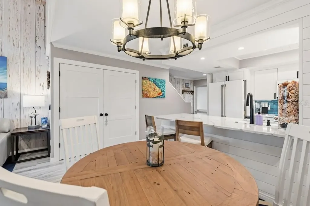 2055 Gulf Of Mexico Drive Longboat Key FL 34228