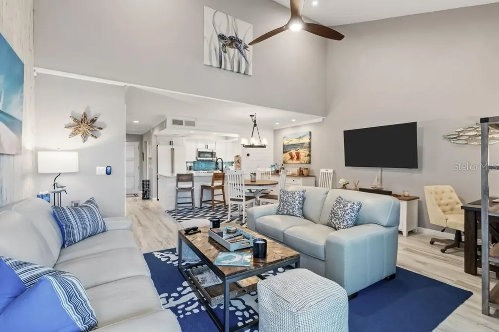 2055 Gulf Of Mexico Drive Longboat Key FL 34228