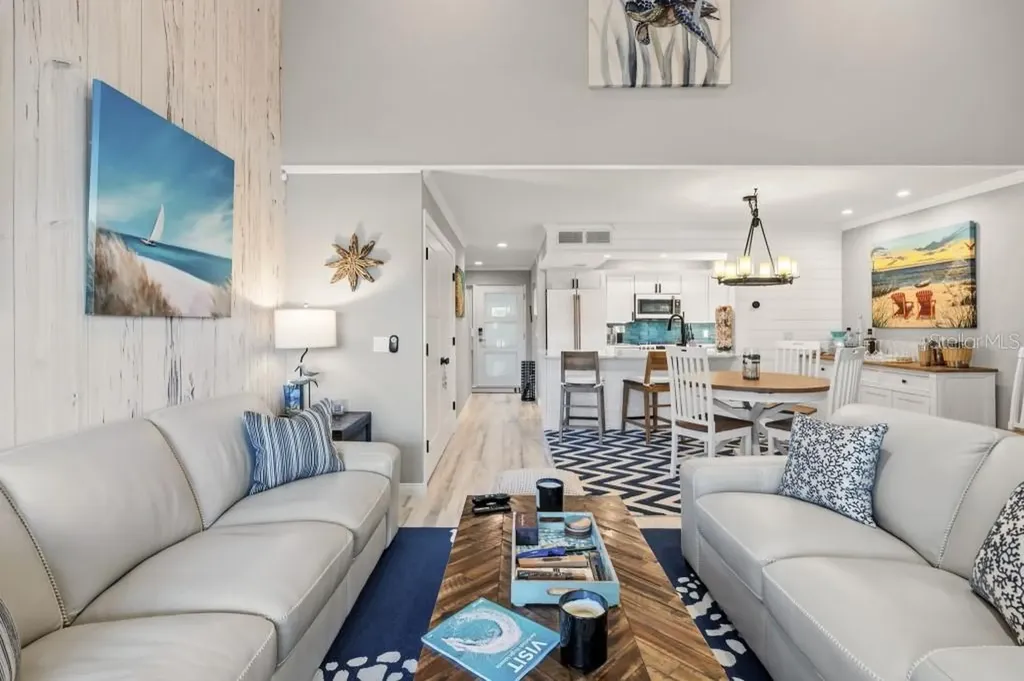 2055 Gulf Of Mexico Drive Longboat Key FL 34228