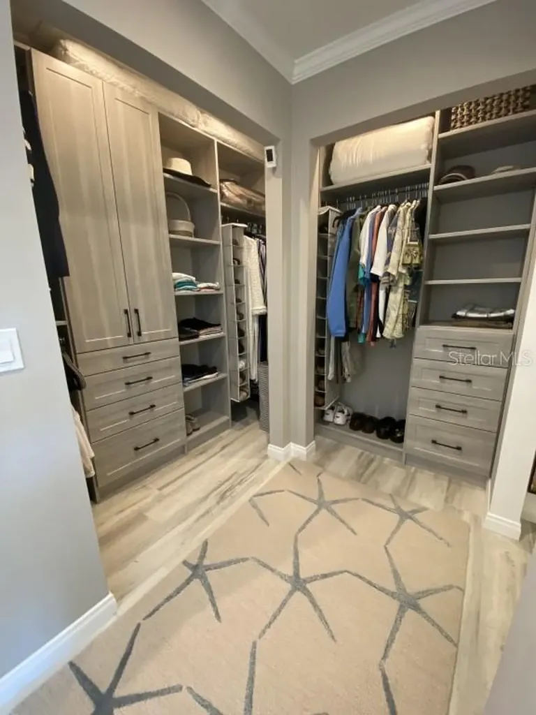 2055 Gulf Of Mexico Drive Longboat Key FL 34228