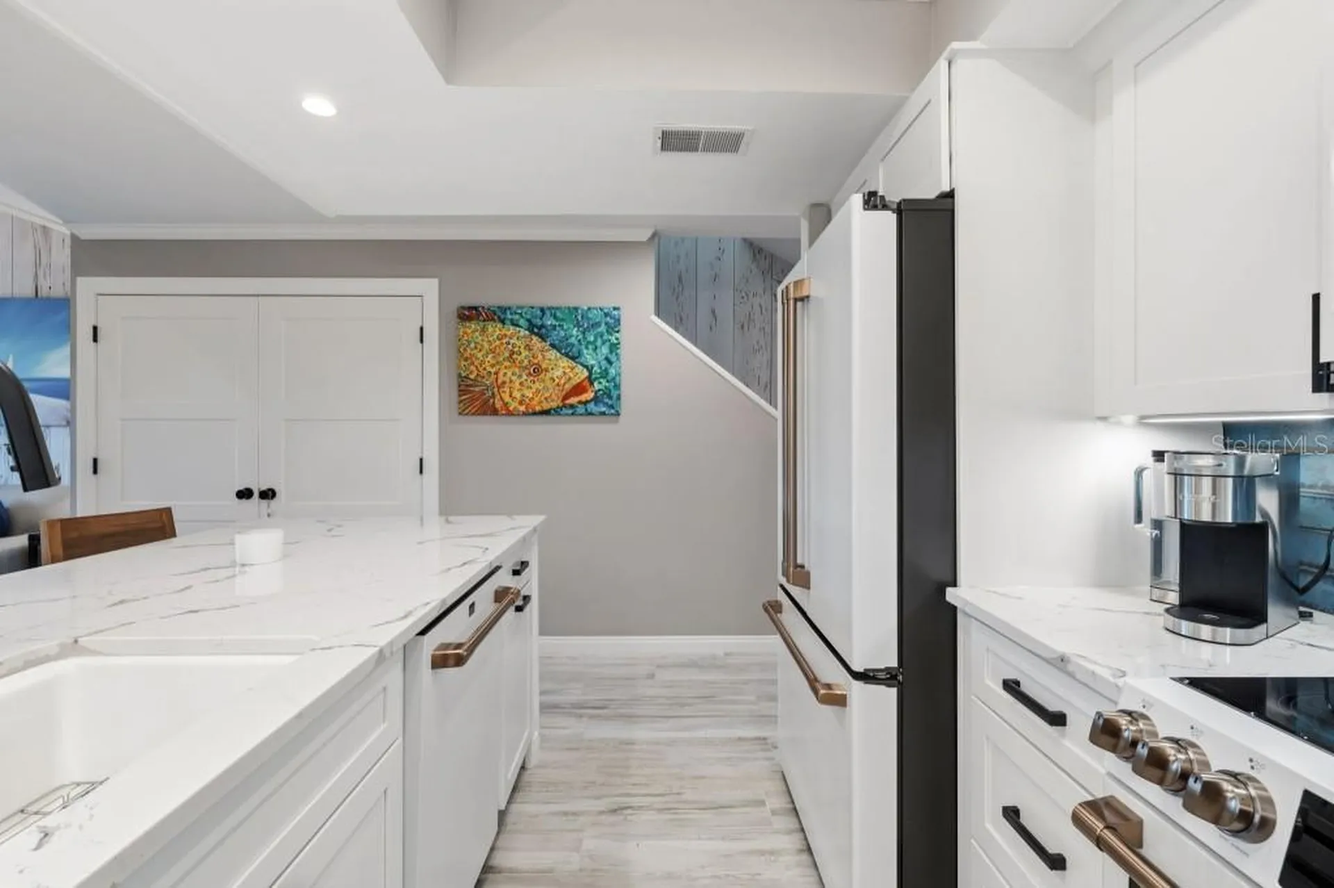 2055 Gulf Of Mexico Drive Longboat Key FL 34228