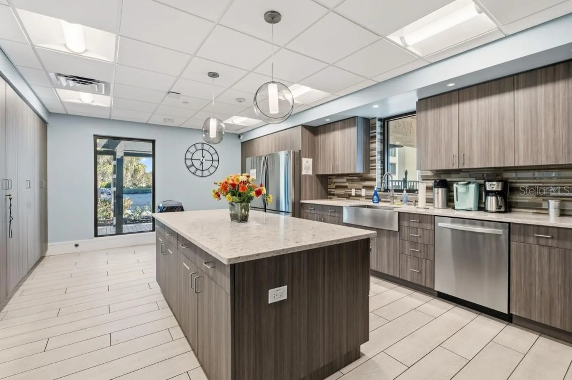 2055 Gulf Of Mexico Drive Longboat Key FL 34228