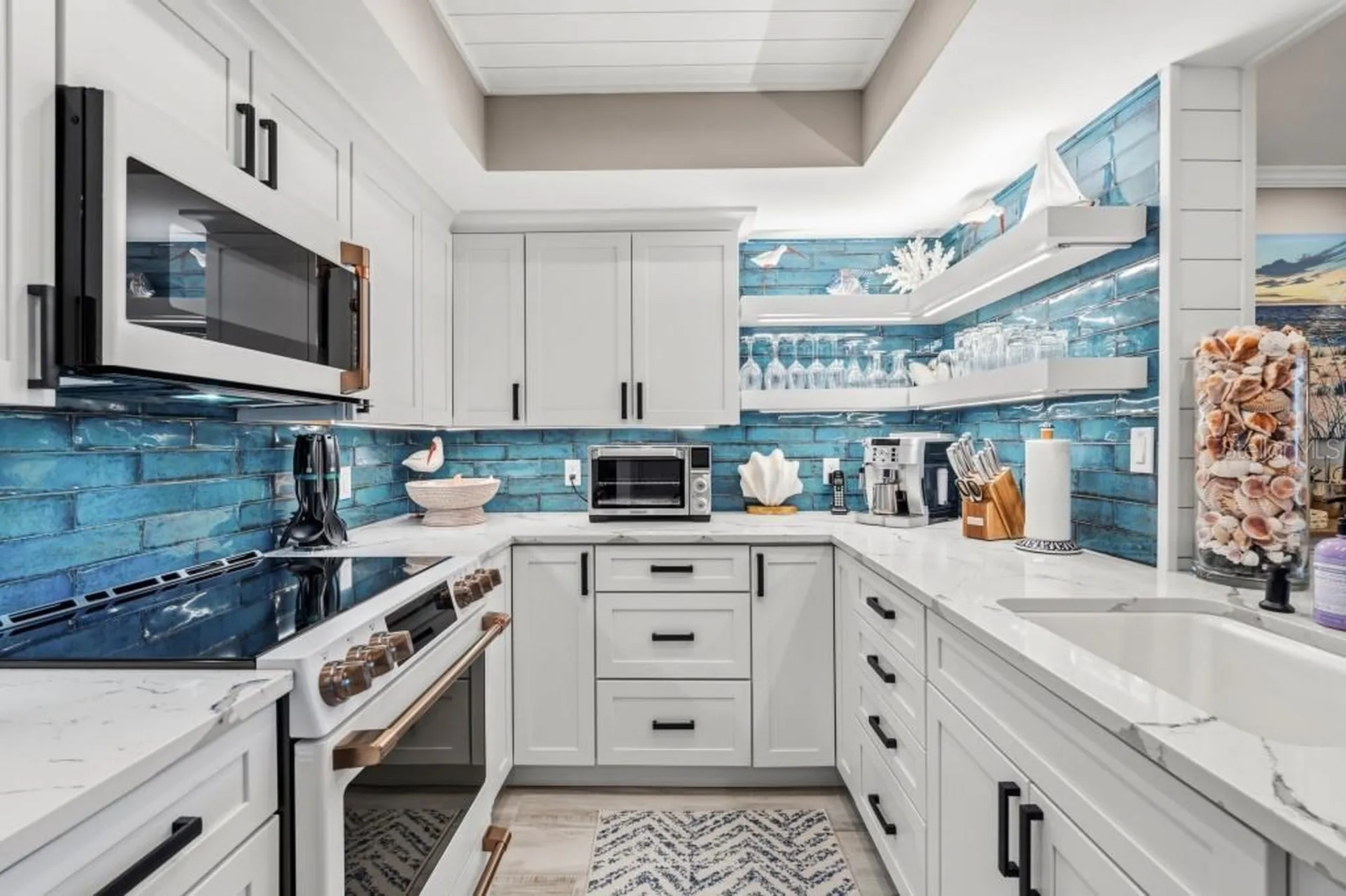 2055 Gulf Of Mexico Drive Longboat Key FL 34228
