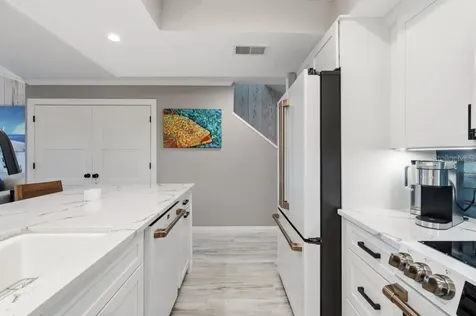 2055 Gulf Of Mexico Drive Longboat Key FL 34228