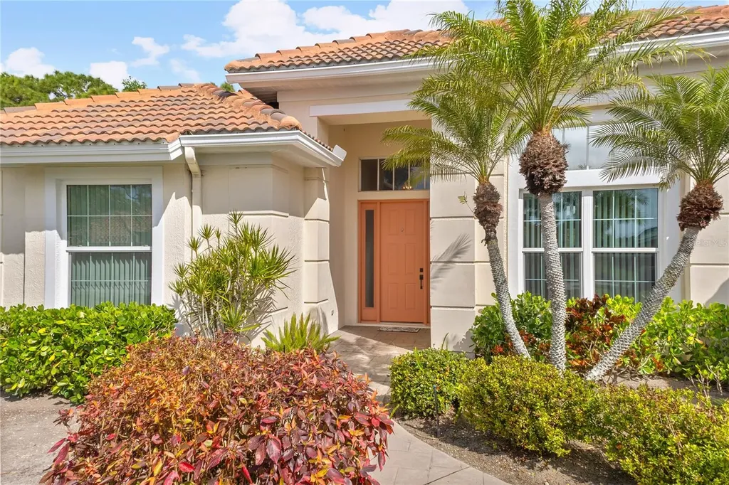 1985 White Feather Lane Nokomis FL 34275