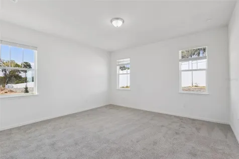 3704 Watercliff Circle Grand Island FL 32735