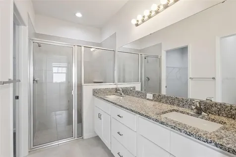 3704 Watercliff Circle Grand Island FL 32735
