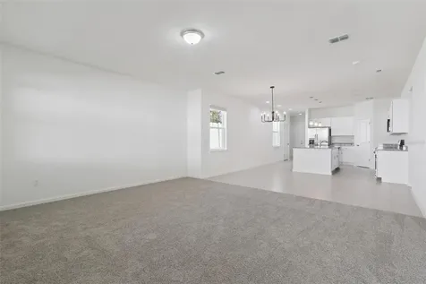 3704 Watercliff Circle Grand Island FL 32735