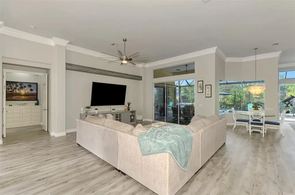 18 Saint Croix Way Englewood FL 34223