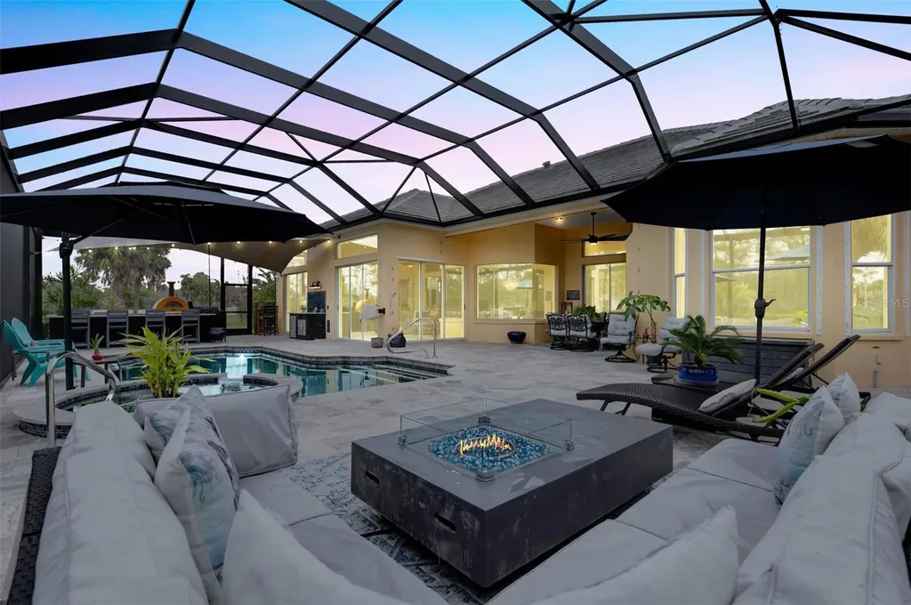 18 Saint Croix Way Englewood FL 34223