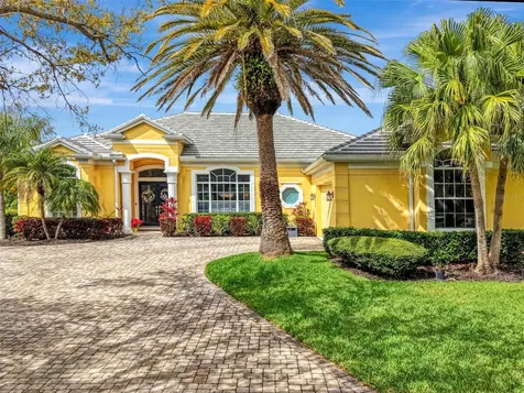 18 Saint Croix Way Englewood FL 34223