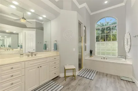 18 Saint Croix Way Englewood FL 34223