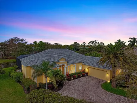 18 Saint Croix Way Englewood FL 34223