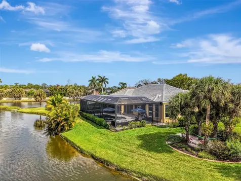 18 Saint Croix Way Englewood FL 34223