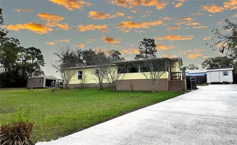 655 SE 162nd Terrace Silver Springs FL 34488