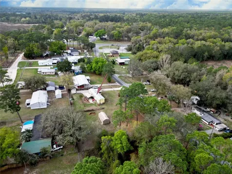 655 SE 162nd Terrace Silver Springs FL 34488