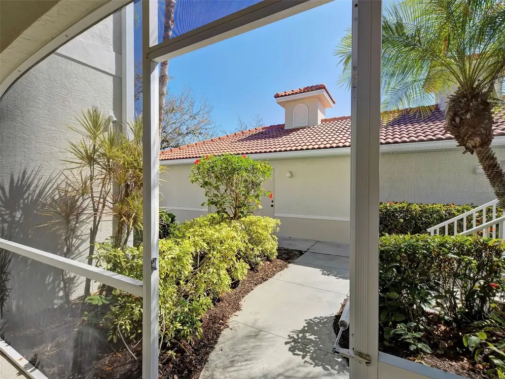 9102 L Pavia Boulevard Venice FL 34292