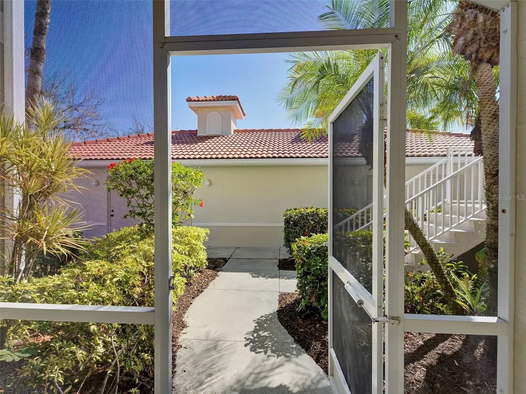 9102 L Pavia Boulevard Venice FL 34292