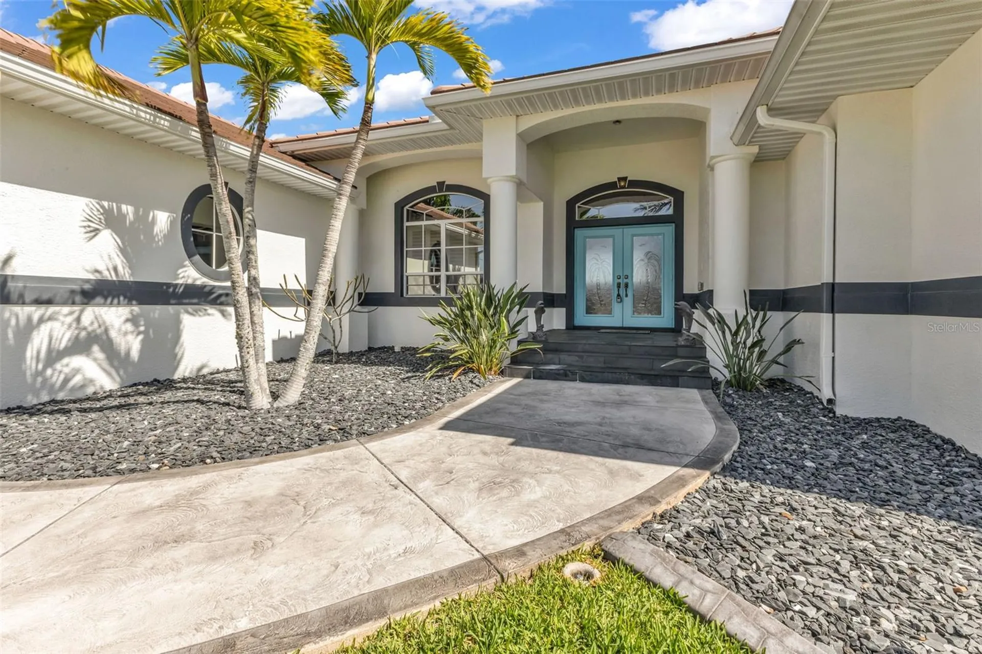 360 Capri Isles Court Punta Gorda FL 33950