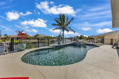360 Capri Isles Court Punta Gorda FL 33950