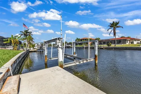 360 Capri Isles Court Punta Gorda FL 33950
