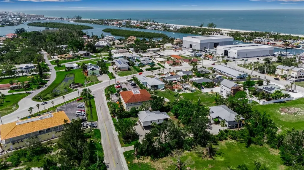 105 Shore Road Nokomis FL 34275