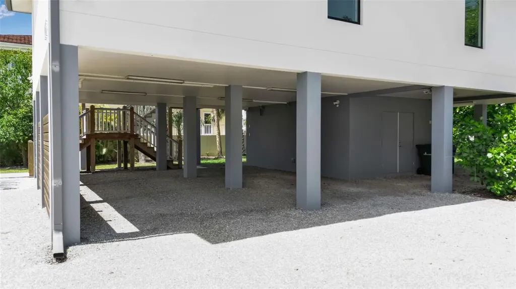 105 Shore Road Nokomis FL 34275