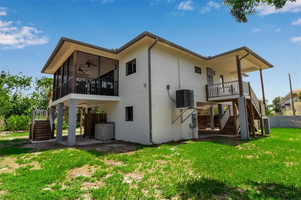 105 Shore Road Nokomis FL 34275